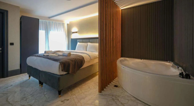 Hotel Kurucesme Business