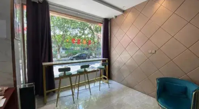 Junyi Chain Hotel (Jintan Xintiandi), Buchen Sie Hotel Jintan Jiangsu