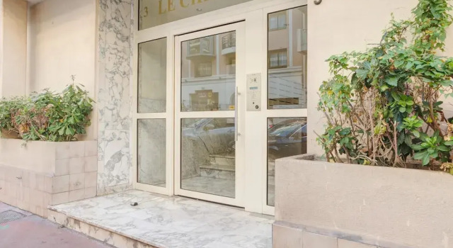 3 rue latour maubourg Apartment 1