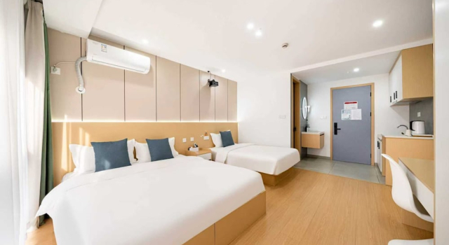 Четырёхместный номер Standard Original Intention Start Hotel (Shanghai International Tourism Resort)