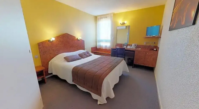 Номер Deluxe MetrHotel Basso Cambo