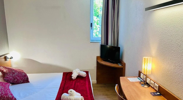 Двухместный номер Comfort The Originals City, Hôtel Nîmes Costières