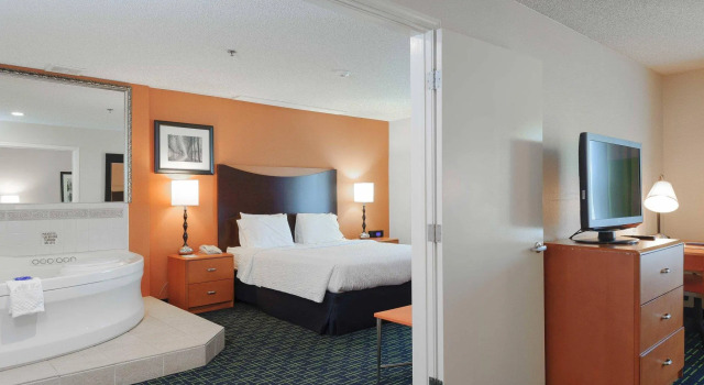 Люкс Fairfield Inn & Suites Oakland Hayward