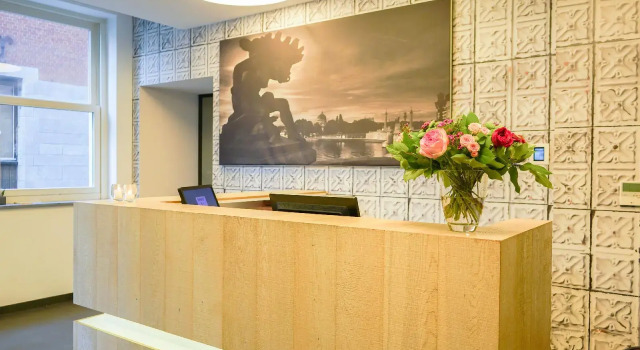 Amosa Liège City Centre Hotel, Забронировать Отель Льеж Pays de Liège, рядом с Королевская опера Валлонии