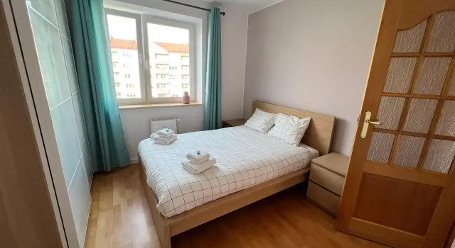 Legionów 115, Varaa Hotelli Hotellit Pommeri pysäköinnillä, Pysäköinti