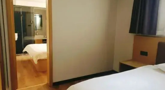 Люкс Elan Select Hotel (Xuzhou Hanqiao)