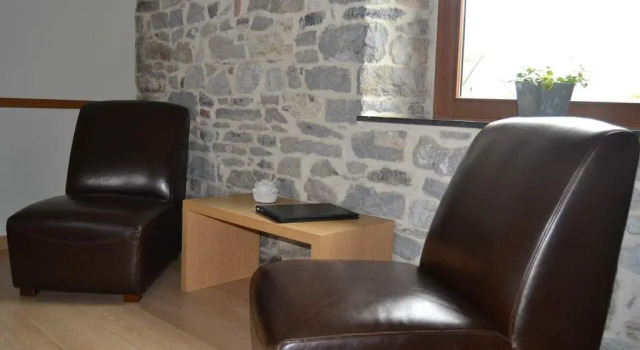 B&B LEchappée Belle Welness Spa et Table dhôtes, Забронировать Отель «постель и завтрак» Оне провинция Намюр