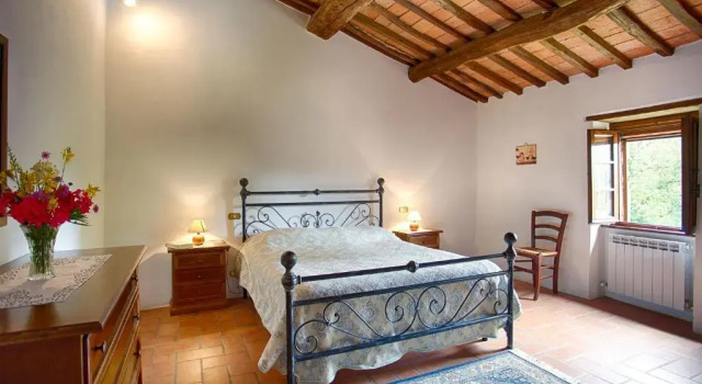Agriturismo La Sosta di Annibale, Забронировать Отель Туоро-суль-Тразимено Озеро Тразимено