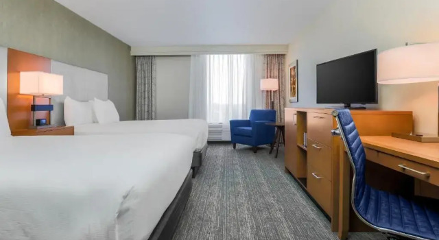 Двухместный номер Deluxe DoubleTree by Hilton Atlanta Airport