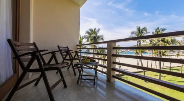 Номер Superior с балконом и с видом на океан Pierre Mundo Imperial Riviera Diamante Acapulco