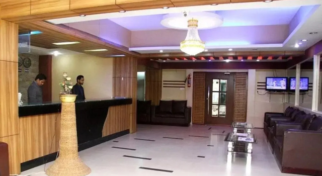 Hotel Swiss Palace, Buchen Sie Hotel SPA-Hotels in Uttara, SPA