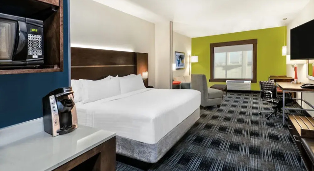Двухместный люкс Holiday Inn Express & Suites Austin - Round Rock Area by IHG