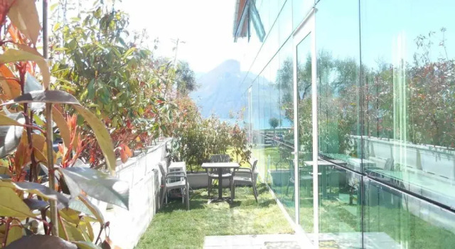 Апартаменты Direttamente Al Lago Apartments