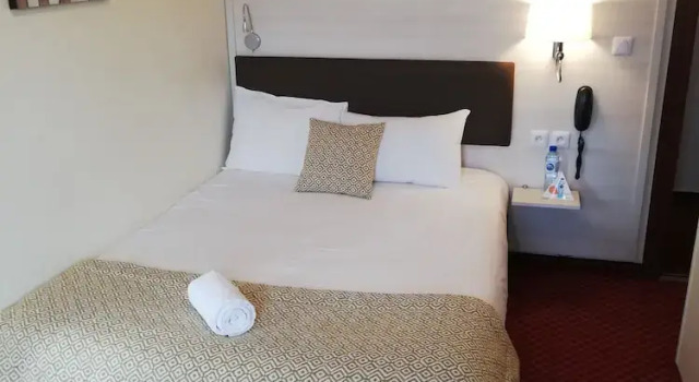 Одноместный номер Standard Brit Hotel Bleu Nuit