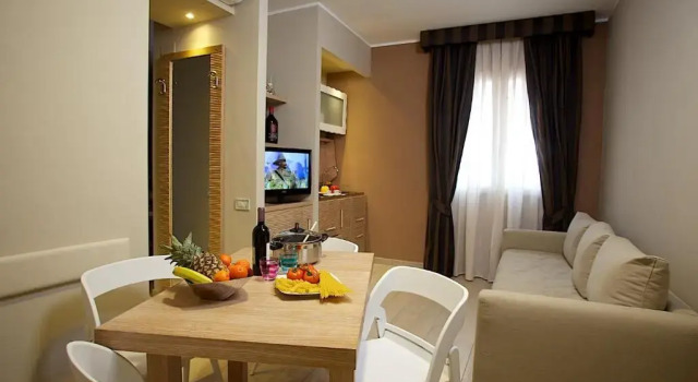 Полулюкс Hotel Cera Una Volta