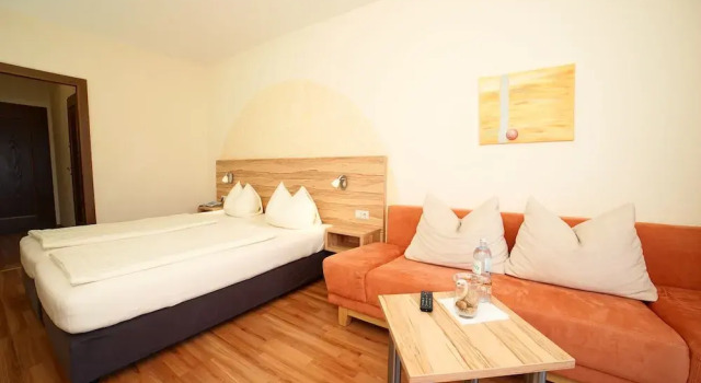 Hotel Seestuben, Book Hotel Villach Dobratsch