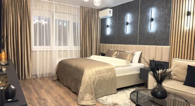 Апартаменты Dream House Luxe (Дом мечты люкс) на улице Уральская 20