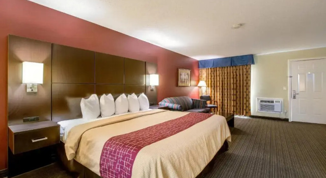 Номер Superior Red Roof Inn Vincennes
