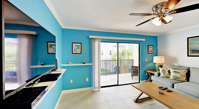 19807 Gulf Blvd Townhouse Unit 120, Забронировать Дом для отпуска Коттеджи Клируотер-Бич, Коттедж