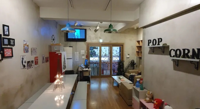 Кровать в общем номере Popcorn Hostel Nampodong
