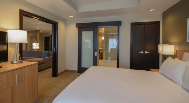Номер Deluxe Holiday Inn Cincinnati North West Chester by IHG