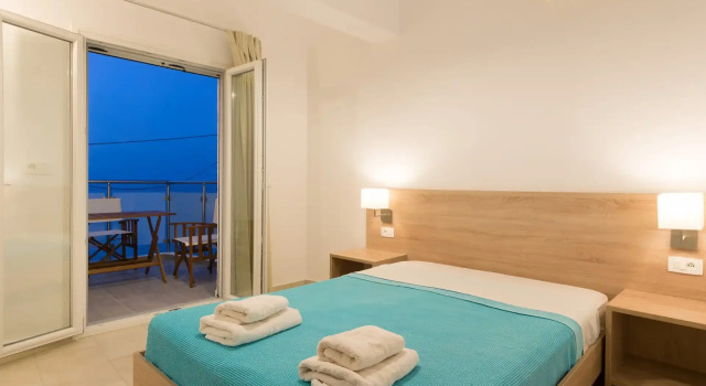 Апартаменты Socrates Seaside Apartments