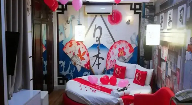 Номер Premier Quỳnh Hương Hotel SG - by BAY LUXURY