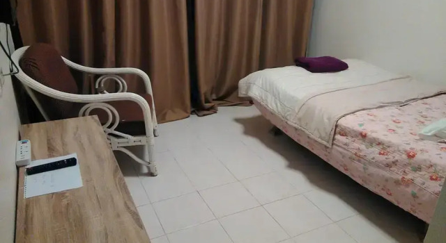 Трёхместный номер Standard с балконом NB House
