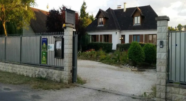 Gite Le Plessis, Boek Hotel  
