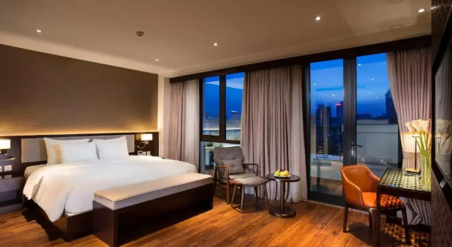 Полулюкс Grandiose Hotel & Spa