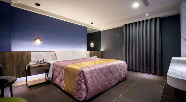 OUGE Motel - Fengshan, Prenota Motel Fengshan Kaohsiung