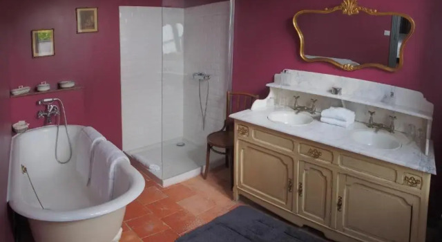 Люкс Logis Hotel - Restaurant La Marbrerie