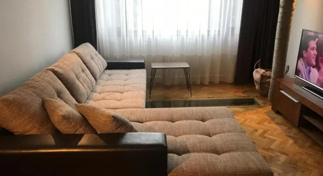 Апартаменты Apartment Antique Theatre 2