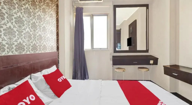 Номер Deluxe OYO 90465 Ars Ira Property The Suites Metro