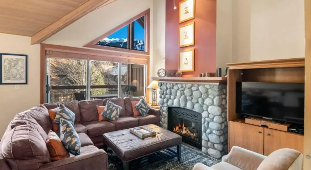 Montebello by Whistler Premier, Boek Hotel Hotels in Brits Columbia met zwembad, Zwembad