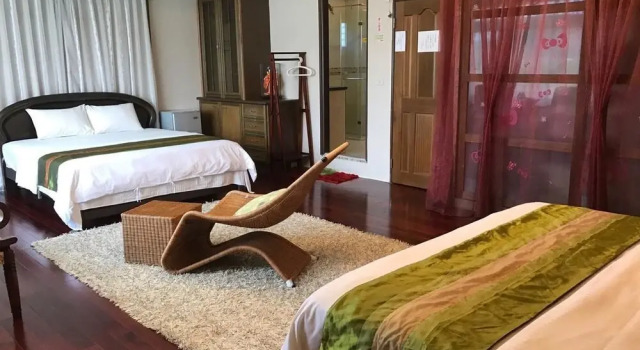 Emaly Homestay