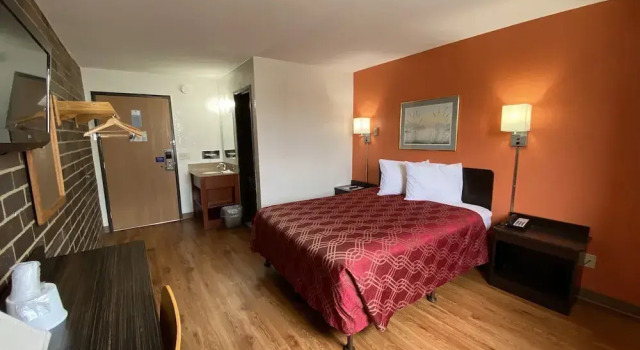 Deluxe Zimmer Reliance Inn