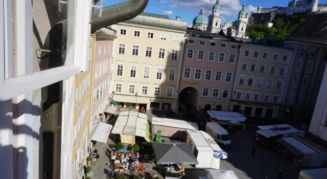 Апартаменты Apartment at Mozart-Geburtshaus