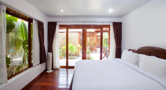 Baan Rengron