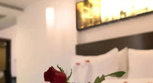 Люкс с 2 комнатами с видом на город Guangzhou Yuwa Hotel