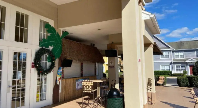 Коттедж Beautiful town home 5 miles from Disney entrance