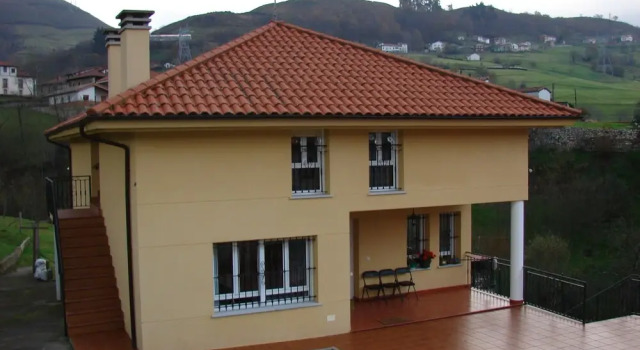 Apartamento Lallomba, Prenota Appartamento Hotel a Asturie con parcheggio, Parcheggio