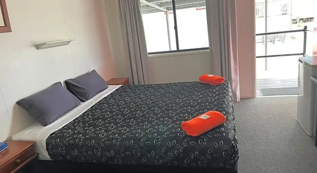 Winton Outback Motel, Boek Motel Hotels in Queensland met parkeren, Parkeren