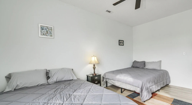 Апартаменты 1 Mi to Beach: Myrtle Beach Condo w/ Pool Access