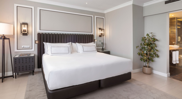 Номер Premium Meliá Sevilla