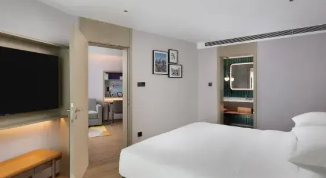 Люкс Home2 Suites by Hilton Beijing West Railway Station