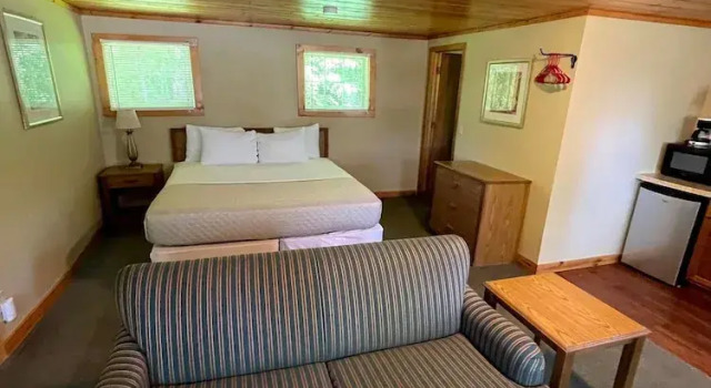 Семейный номер Standard Hanging Horn Lakeside Resort