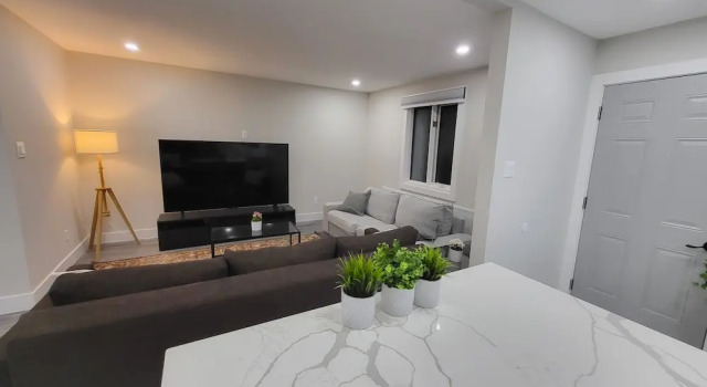 JstLikeHome - Serenity Suites, Varaa Hotelli Ottawa 