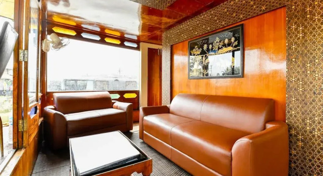 Oyo 24920 Indraprastha Royal Castle Sharing Houseboat, Varaa Hotelli Cherthala 