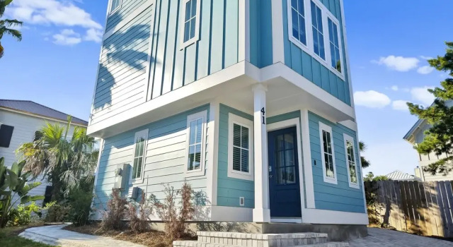 Blue Mountain Retreat 2 Bedroom Home by Redawning, Забронировать Дом для отпуска Виллы Санта-Роза-Бич, Вилла